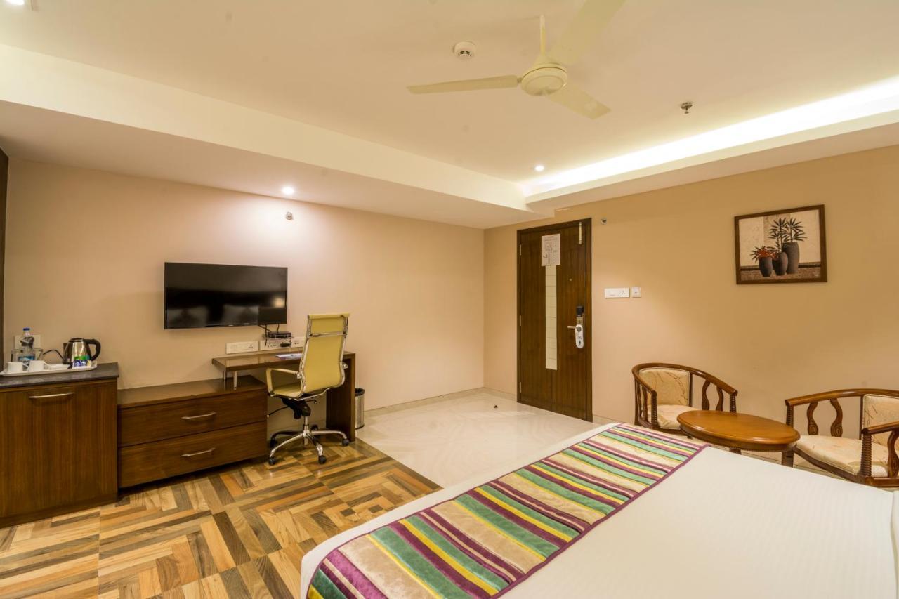 The Capital Hotel Guntur Exterior photo